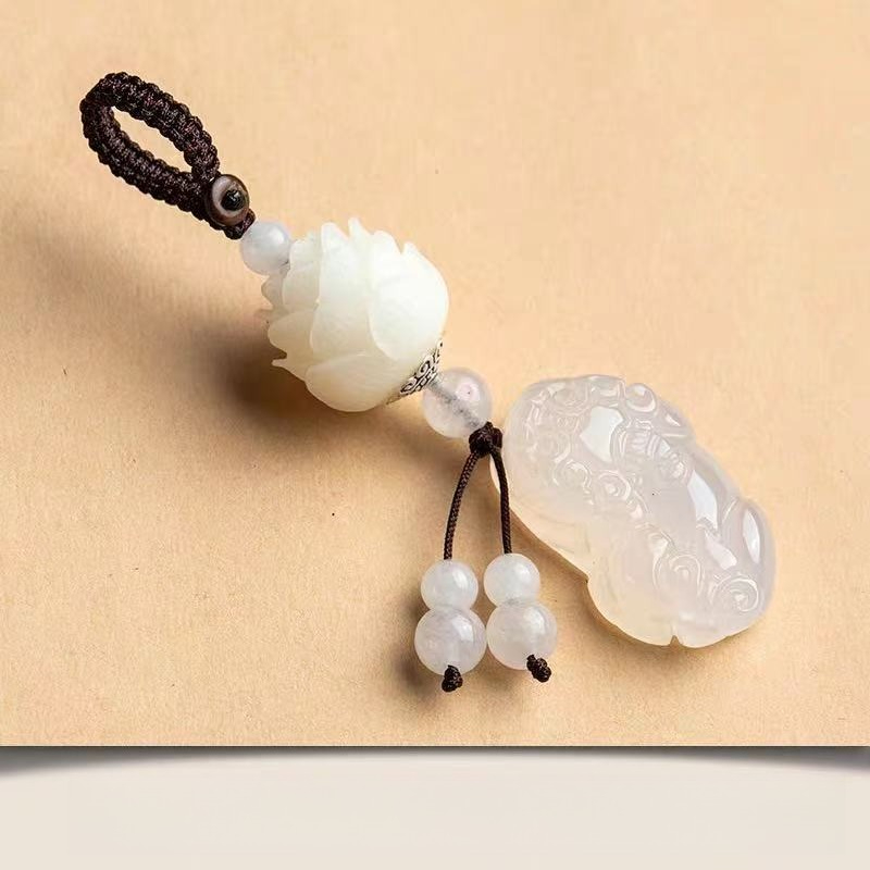 Resin Art A Keychain - Chaveiro Pingente Lótus com Nó de
