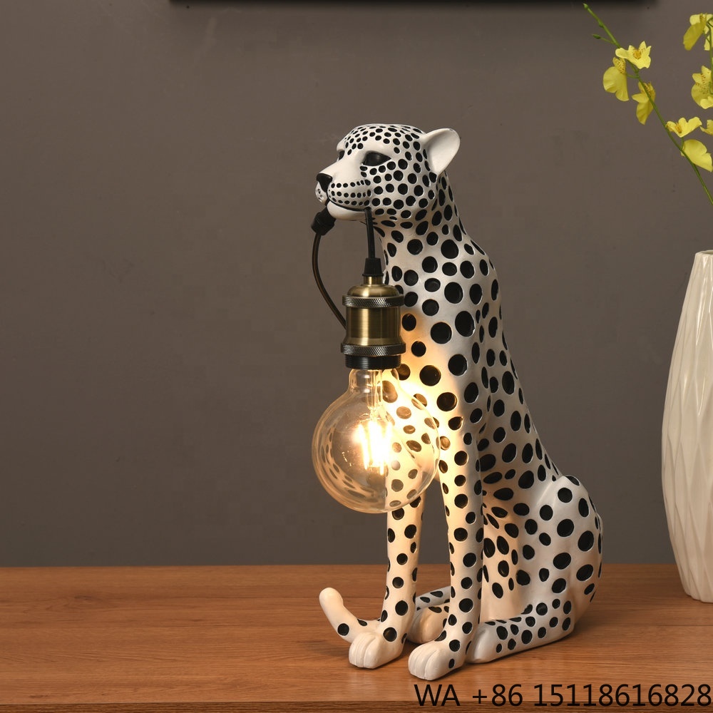 Resin Art Sculptures - Escultura de Resina de Leopardo em