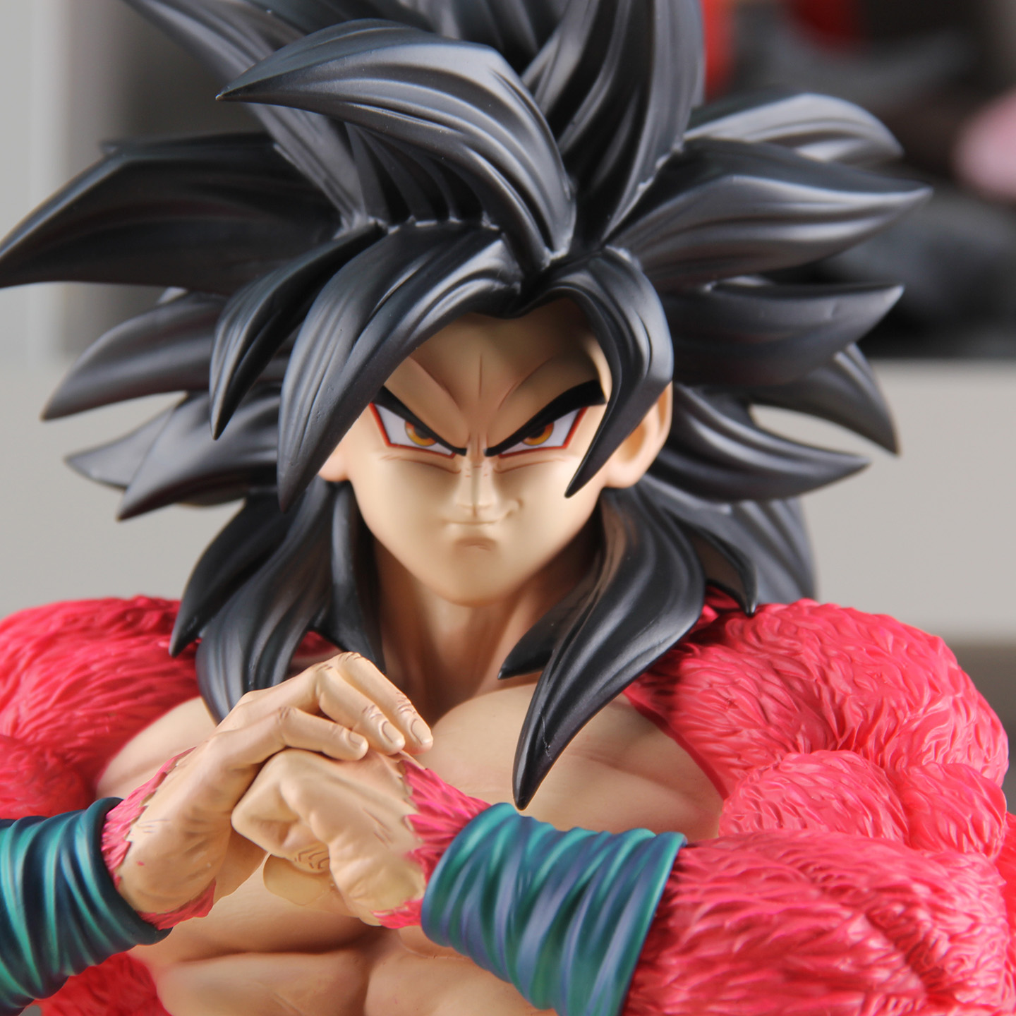 Figura do Goku Super Saiyan 4  - Resin Art Goku avaliação e preço