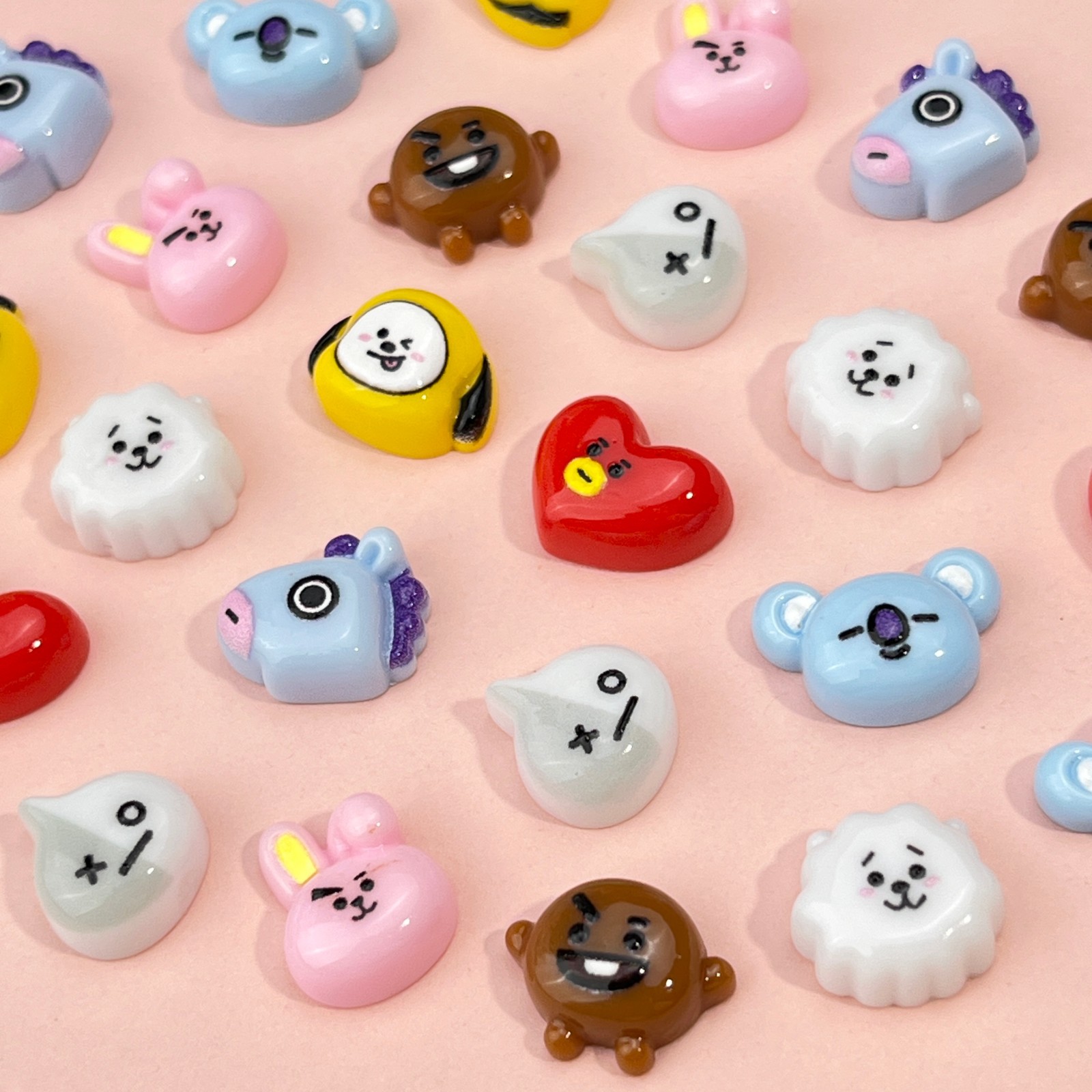 B T 21 Chimmy Koya RJ Shooky T - Resin Art Accessories avaliação e preço